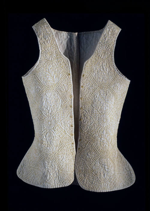 DS2004-0383
