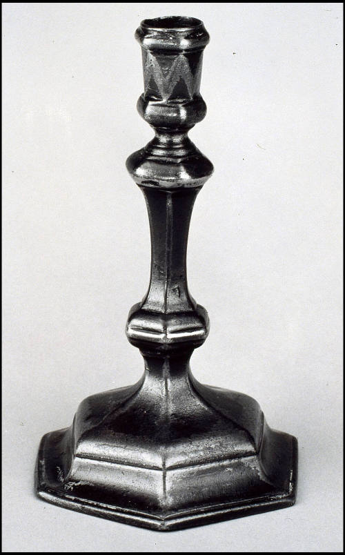 DS2004-0031
