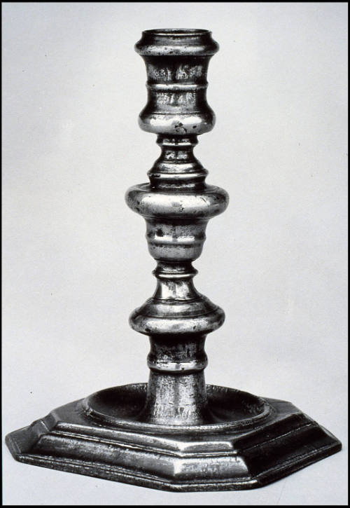 DS2004-0030
