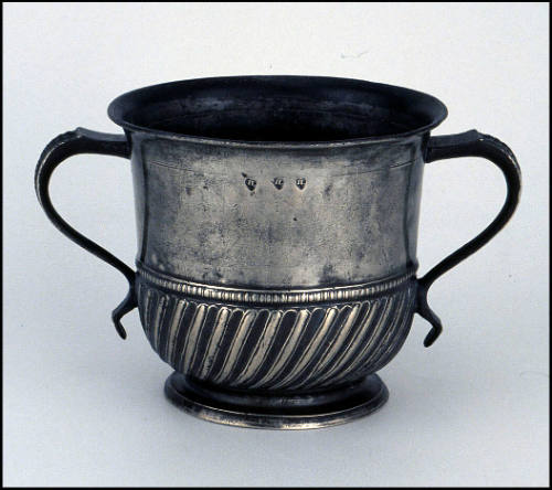DS2003-0103
