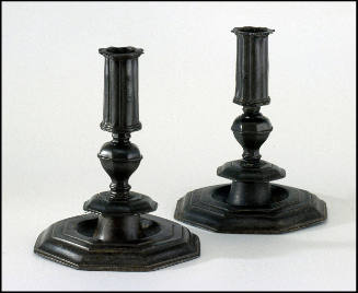 DS2003-0686
Shown:1974-670,1-2
