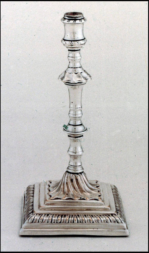 KC1971-239
