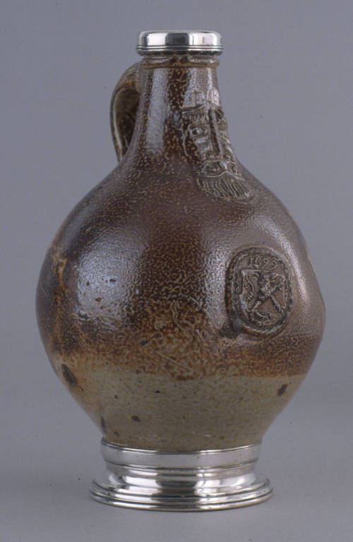 DS2005-0033
