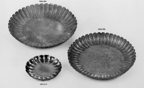 C2001-88, Strawberry dish