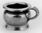 C2001-165, Chamber pot