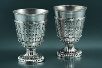 DS1992-553, Beakers
