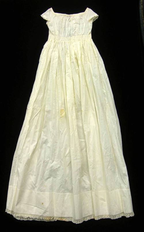 2009 Record shot by L. Baumgarten. 2009-13A: Christening gown.
