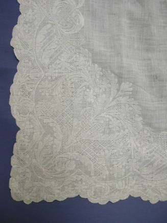2009 Record shot by L. Baumgarten. Apron, detail.
