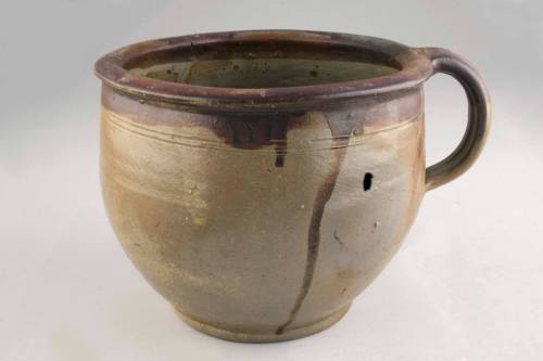 2009 Record shot by C. Lafiandra. Chamber pot.