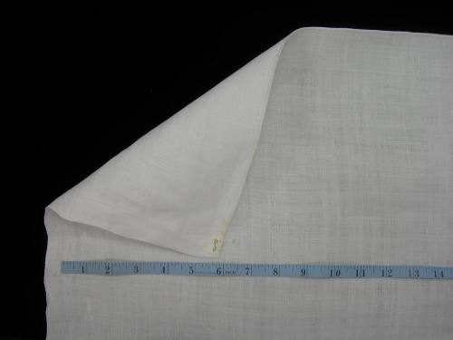 2009 Record shot by L. Baumgarten. Tablecloth, detail of markings.