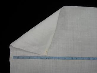 2009 Record shot by L. Baumgarten. Tablecloth, detail of markings.