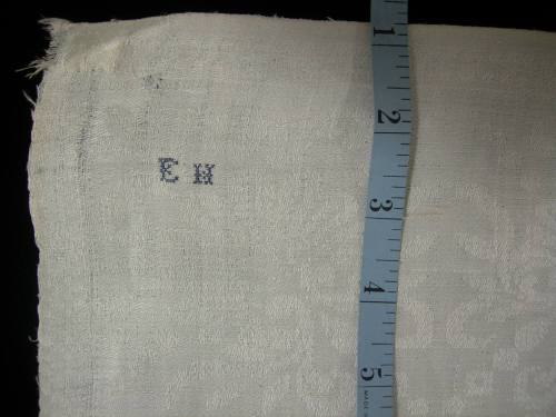 2009 Record shot by L. Baumgarten. Tablecloth, detail of embroidery