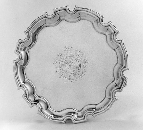 C70-1141. Salver.