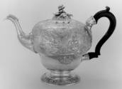 C70-618. Teapot.