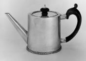 C70-1171. Teapot.
