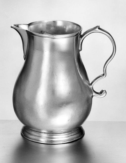 C74-336. Cream jug.