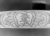 C70-683. Basket, crest.