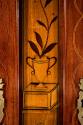 D2010-CMD-043. Armoire. 
