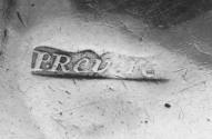 KC68-116. Porringer mark inside bowl
