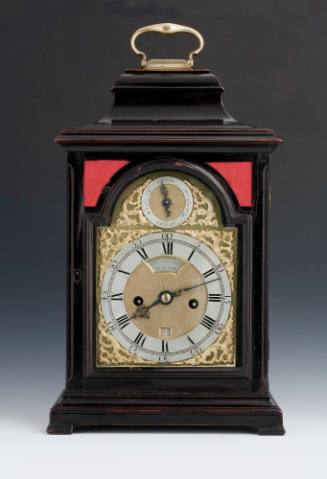 D2012-CMD. Bracket clock