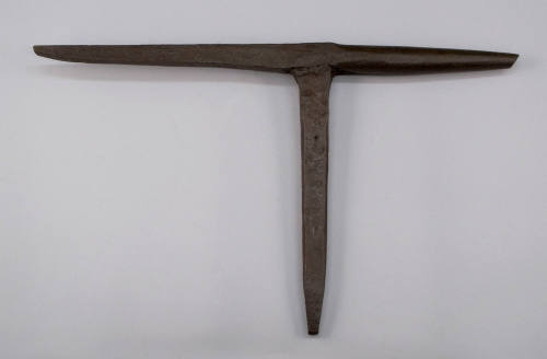Beak Horn Stake