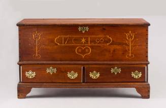 D2012-CMD. Chest over drawers