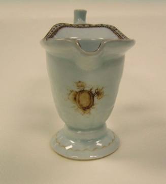 Record photography, cream pitcher