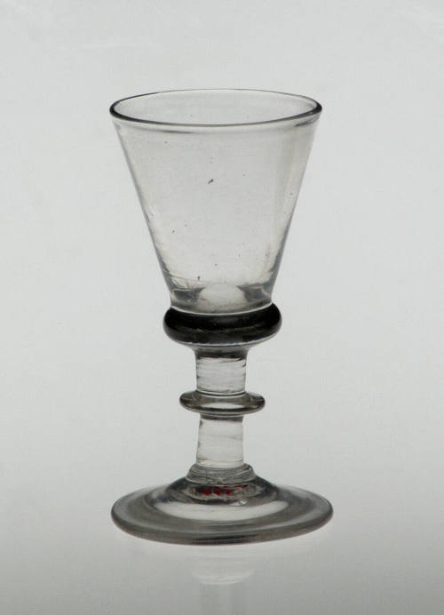 D2013-CL. Wine glass 1930-339