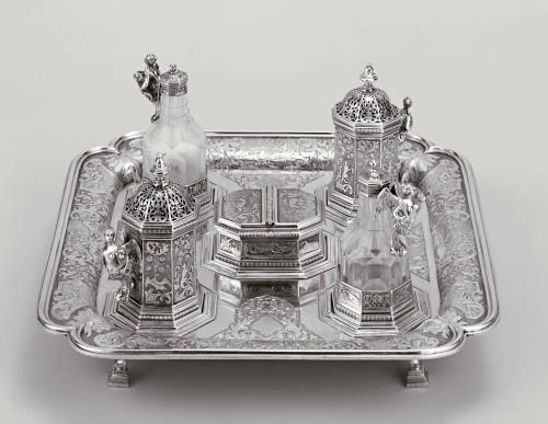 TC99-530: Cruet set