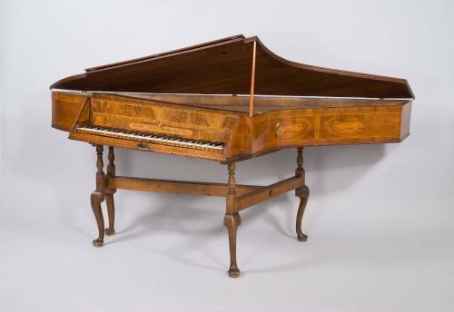 D2014-CMD. Spinet 2001-825,A
