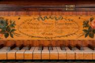 D2014-CMD. Square piano 2011-67