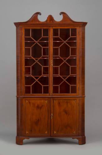 D2014-CMD. Corner cupboard 2011-77