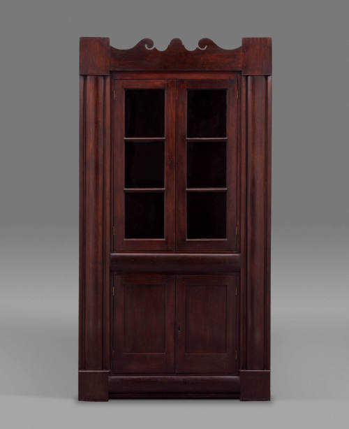 Corner Cupboard 2015-178