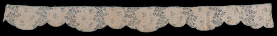 Bed Valence 1966-480