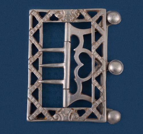 Buckle 1976-80