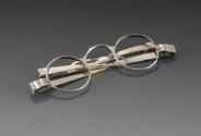 Spectacles 1964-287