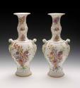 Vases 1968-632,1&2