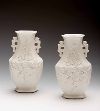 Vases 1971-3371,1&2