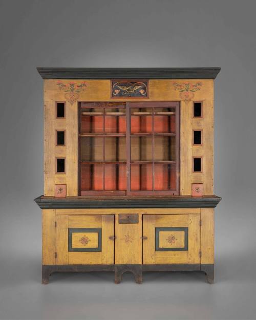 Painted Cupboard 1975.2000.1