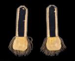 Epaulettes 2018-153,1&2