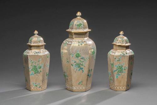 Garniture 1990-149,1-3