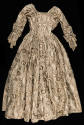 1953-852, Gown