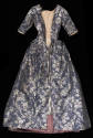 1960-718, Gown