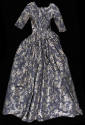 1960-718, Gown