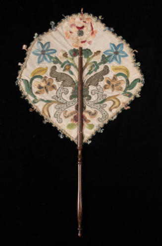 1971-1649, Fan