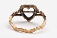 1954-593, Ring