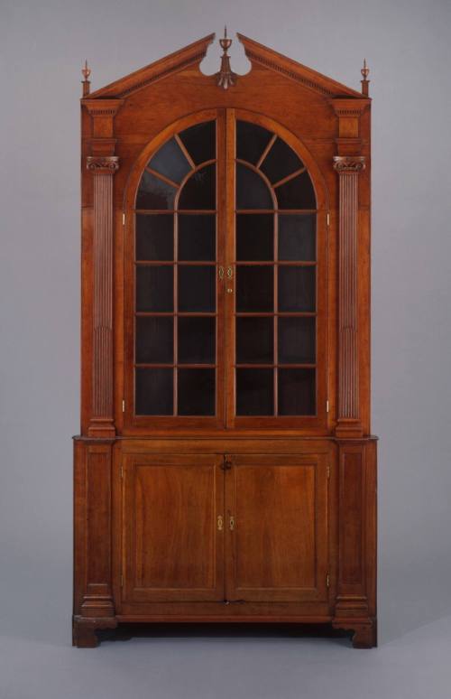 1973-197, Cupboard