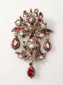 1954-611, Brooch