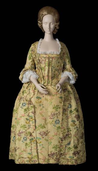 2015-210,A&B, Gown