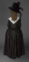 1989-446, Gown